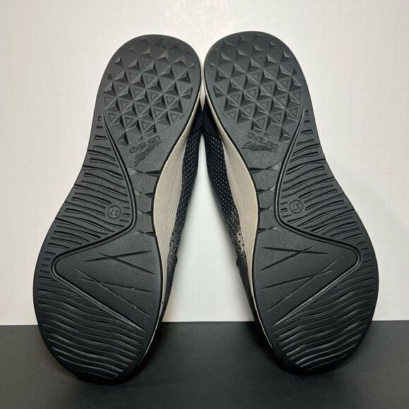 Womens DANSKO Christina Metallic Silver Casual Shoes / Size 6.5-7 / EU 37 - Picture 7 of 9